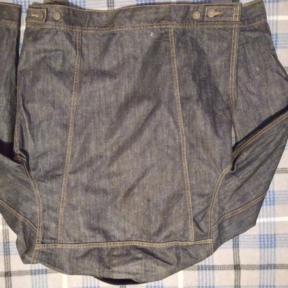 Jean jacket - Picture 5 of 5